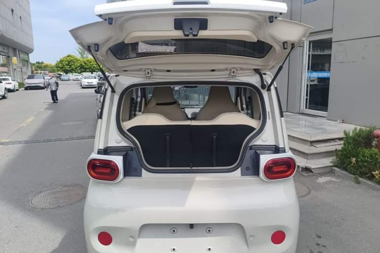 Used Wuling Hongguang MINIEV 2024 3rd Generation 215km Youth Edition Trunk