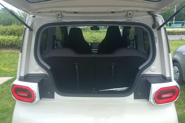 Used Wuling Hongguang MINIEV 2024 3rd Generation 215km Advanced Version Trunk