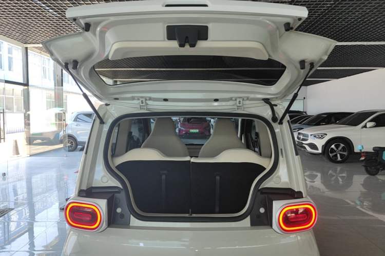 Used Wuling Hongguang MINIEV 2024 3rd Generation 215km Youth Edition Trunk