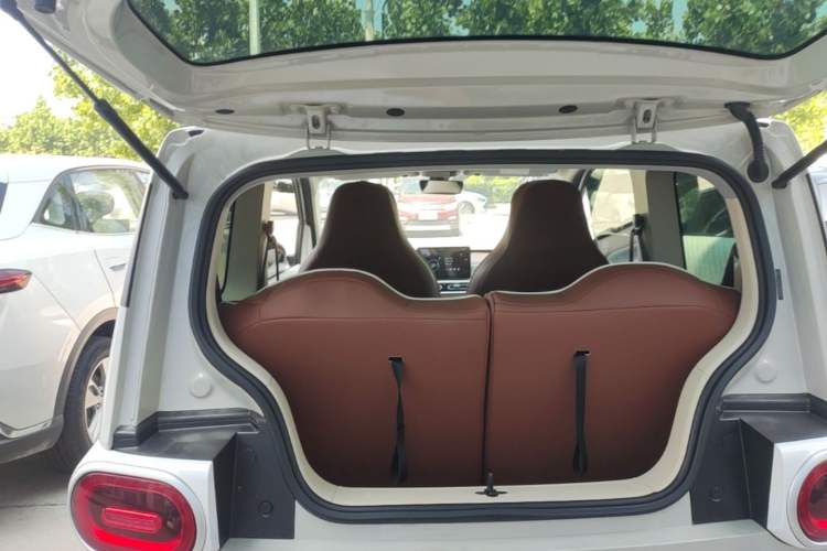 Used Wuling Hongguang MINIEV 2024 3rd Generation 215km Youth Edition Trunk