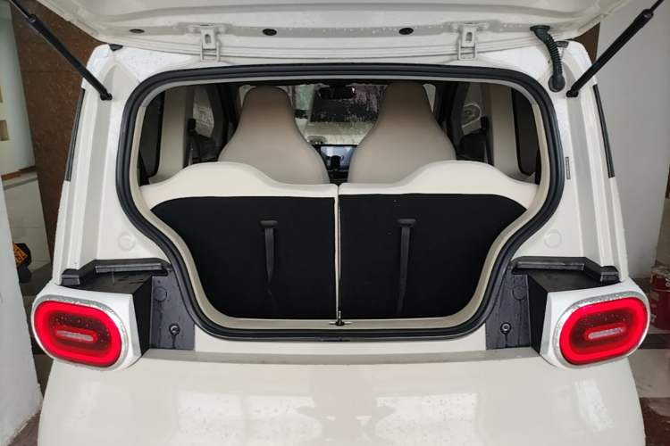 Used Wuling Hongguang MINIEV 2024 3rd Generation 215km Youth Edition Trunk