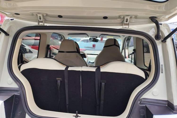 Used Wuling Hongguang MINIEV 2024 3rd Generation 215km Youth Edition Trunk