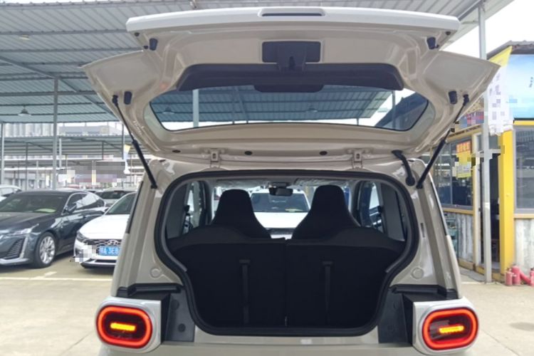 Used Wuling Hongguang MINIEV 2024 3rd Generation 215km Youth Edition Trunk