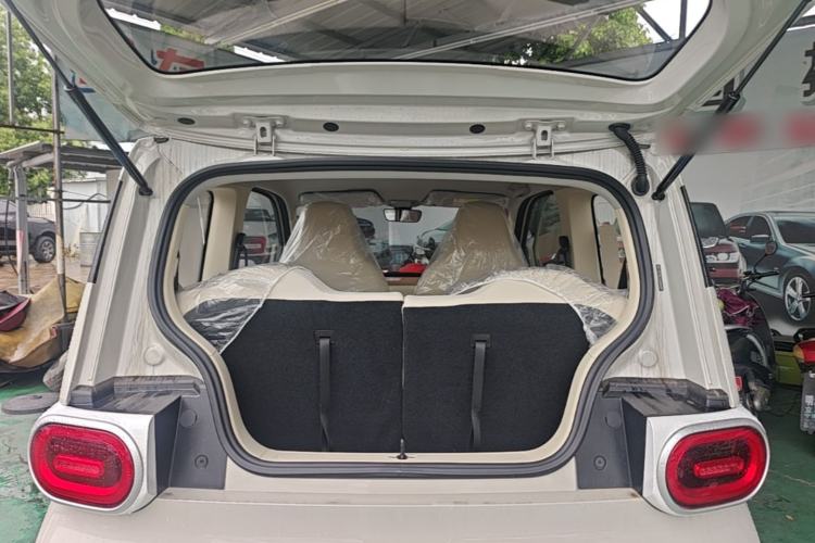 Used Wuling Hongguang MINIEV 2024 3rd Generation 215km Youth Edition Trunk
