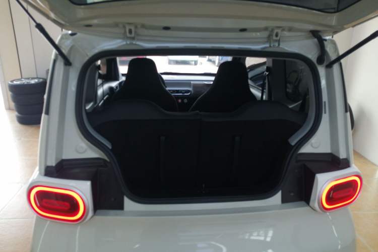 Used Wuling Hongguang MINIEV 2024 3rd Generation 215km Youth Edition Trunk