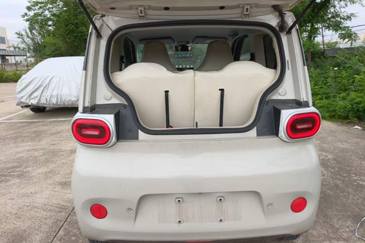 Used Wuling Hongguang MINIEV 2024 3rd Generation 215km Youth Edition Trunk