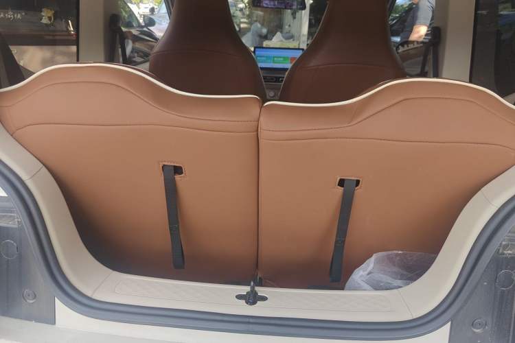 Used Wuling Hongguang MINIEV 2024 3rd Generation 215km Youth Edition Trunk