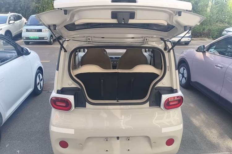 Used Wuling Hongguang MINIEV 2024 3rd Generation 215km Youth Edition Trunk