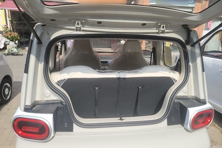 Used Wuling Hongguang MINIEV 2024 3rd Generation 215km Youth Edition Trunk