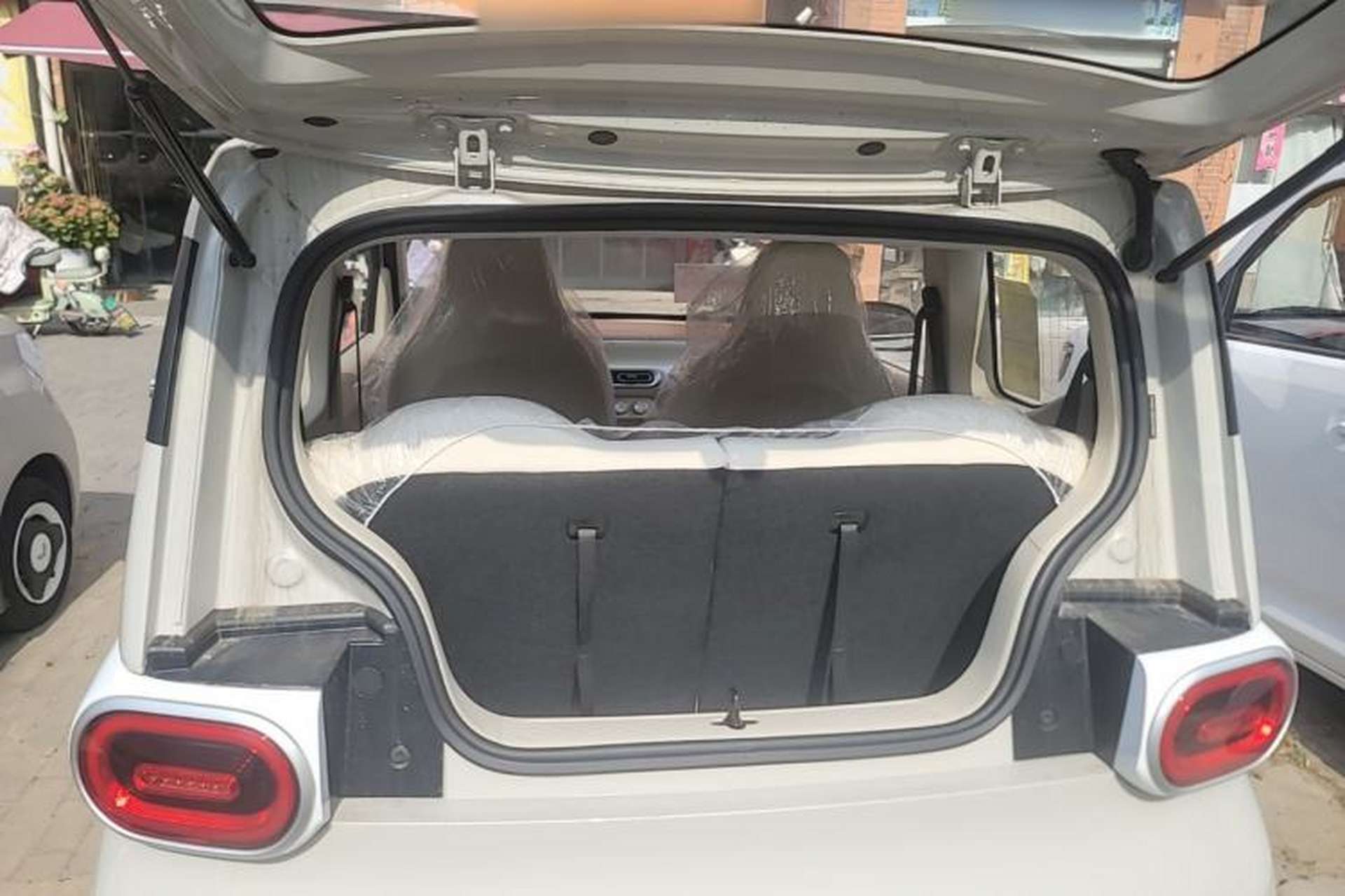 Used Wuling Hongguang MINIEV 2024 3rd Generation 215km Youth Edition Trunk