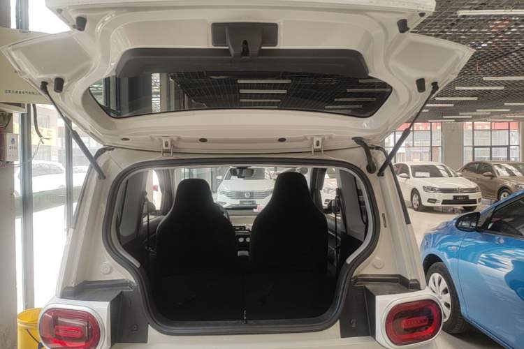 Used Wuling Hongguang MINIEV 2024 3rd Generation 215km Youth Edition Trunk