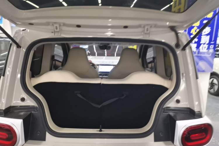 Used Wuling Hongguang MINIEV 2024 3rd Generation 215km Youth Edition Trunk