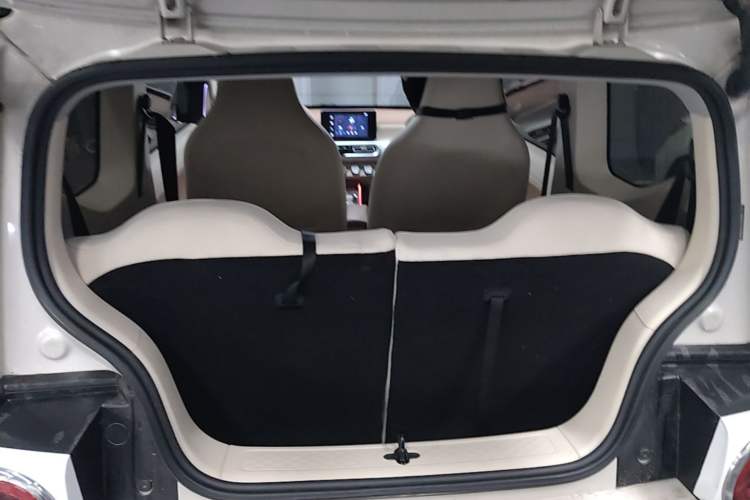 Used Wuling Hongguang MINIEV 2024 3rd Generation 215km Advanced Version Trunk