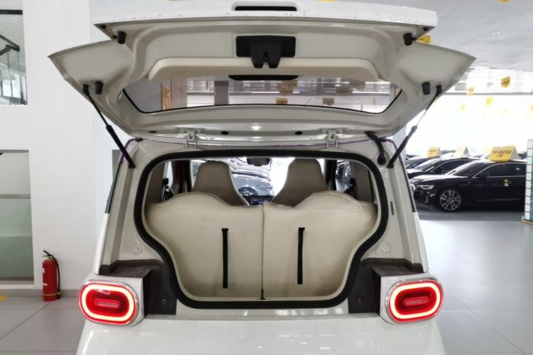 Used Wuling Hongguang MINIEV 2024 3rd Generation 215km Advanced Version Trunk