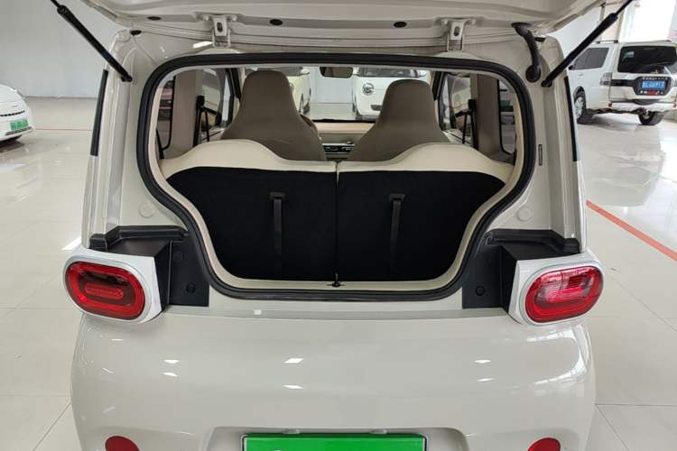 Used Wuling Hongguang MINIEV 2024 3rd Generation 215km Youth Edition Trunk