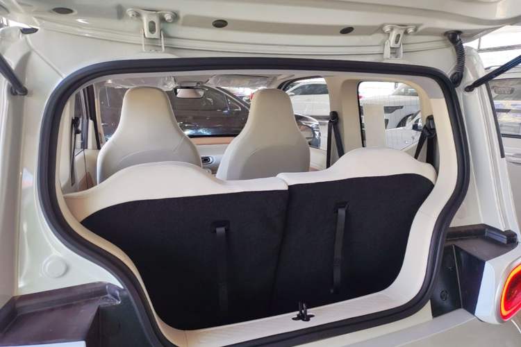 Used Wuling Hongguang MINIEV 2024 3rd Generation 215km Youth Edition Trunk