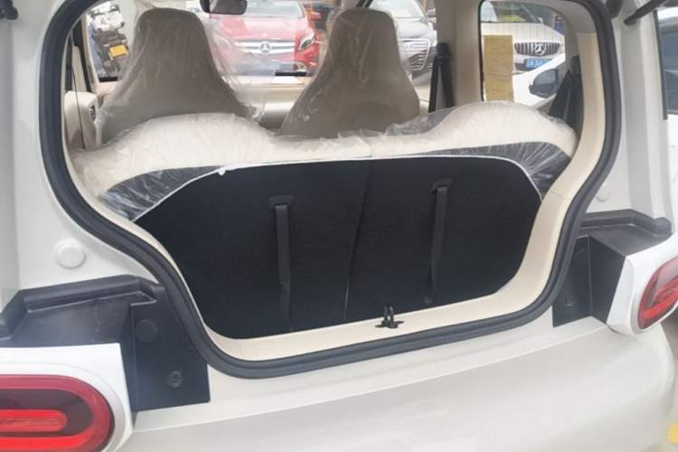 Used Wuling Hongguang MINIEV 2024 3rd Generation 215km Youth Edition Trunk