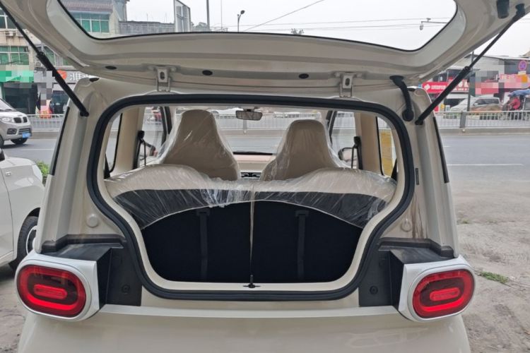 Used Wuling Hongguang MINIEV 2024 3rd Generation 215km Youth Edition Trunk