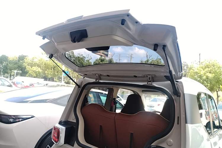 Used Wuling Hongguang MINIEV 2024 3rd Generation 215km Advanced Version Trunk