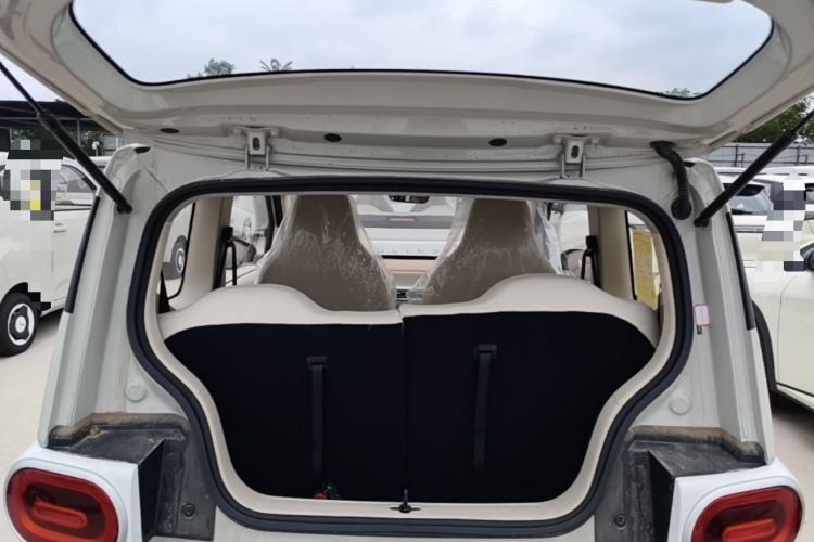 Used Wuling Hongguang MINIEV 2024 3rd Generation 215km Youth Edition Trunk