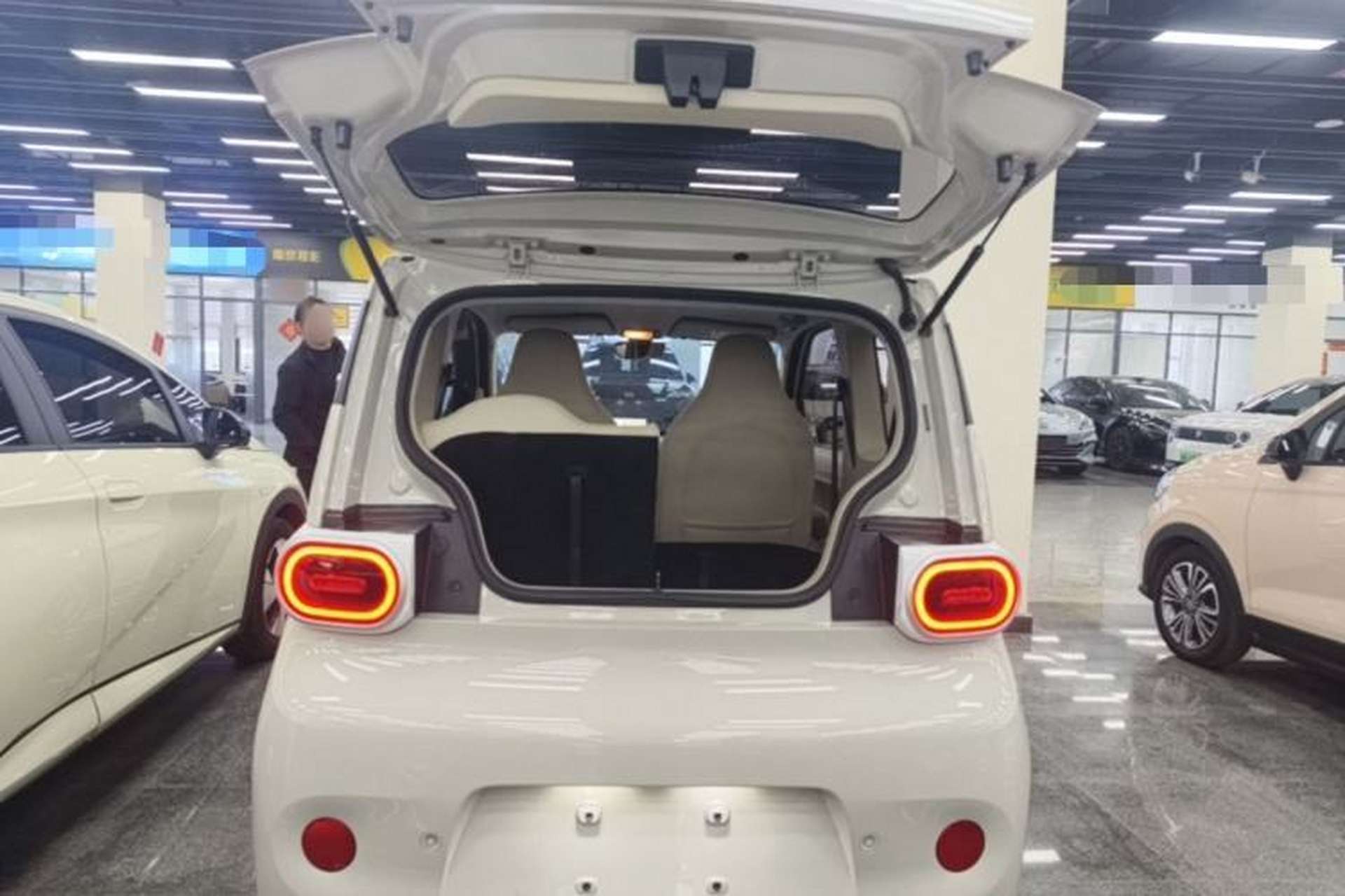 Used Wuling Hongguang MINIEV 2024 3rd Generation 215km Youth Edition Trunk