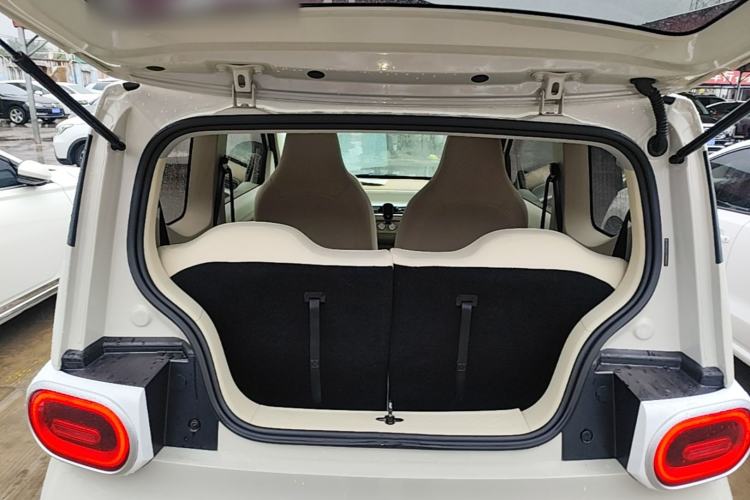 Used Wuling Hongguang MINIEV 2024 3rd Generation 215km Youth Edition Trunk