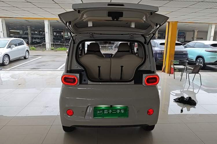 Used Wuling Hongguang MINIEV 2024 3rd Generation 215km Youth Edition Trunk
