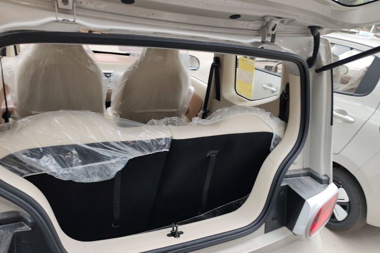Used Wuling Hongguang MINIEV 2024 3rd Generation 215km Youth Edition Trunk