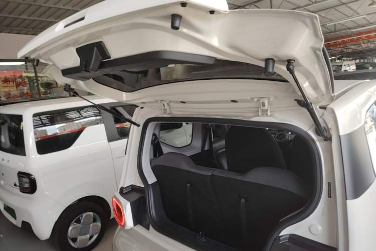 Used Wuling Hongguang MINIEV 2024 3rd Generation 215km Youth Edition Trunk