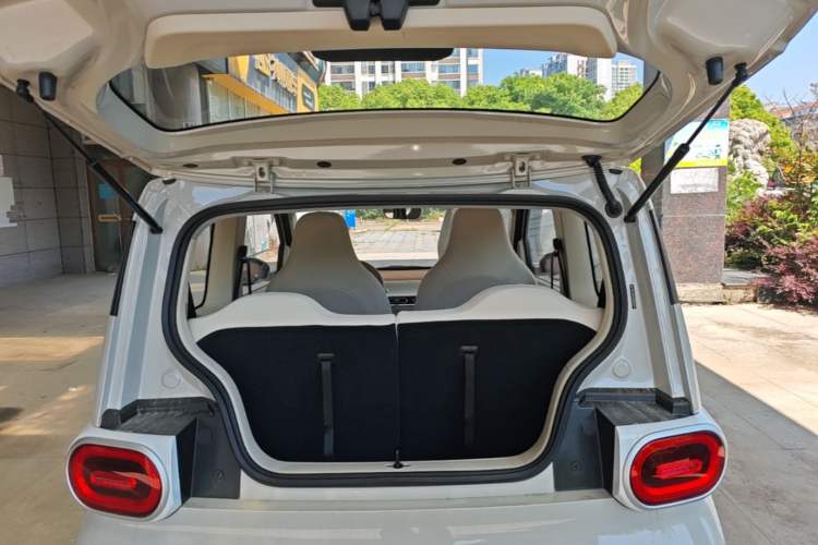 Used Wuling Hongguang MINIEV 2024 3rd Generation 215km Youth Edition Trunk