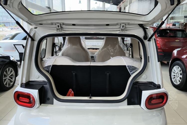 Used Wuling Hongguang MINIEV 2024 3rd Generation 215km Youth Edition Trunk