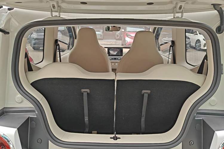 Used Wuling Hongguang MINIEV 2024 3rd Generation 215km Advanced Version Trunk