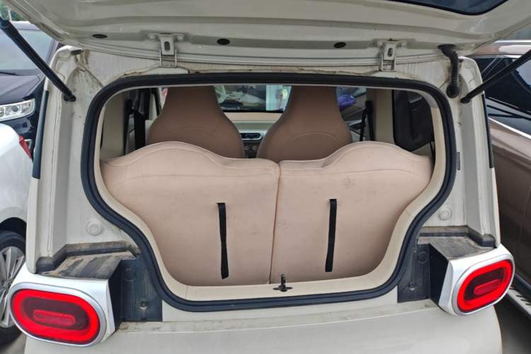 Used Wuling Hongguang MINIEV 2024 3rd Generation 215km Youth Edition Trunk
