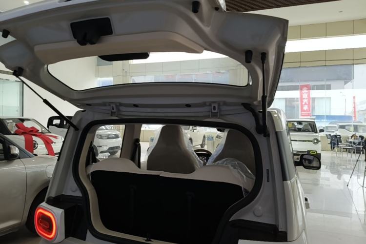Used Wuling Hongguang MINIEV 2024 3rd Generation 215km Youth Edition Trunk