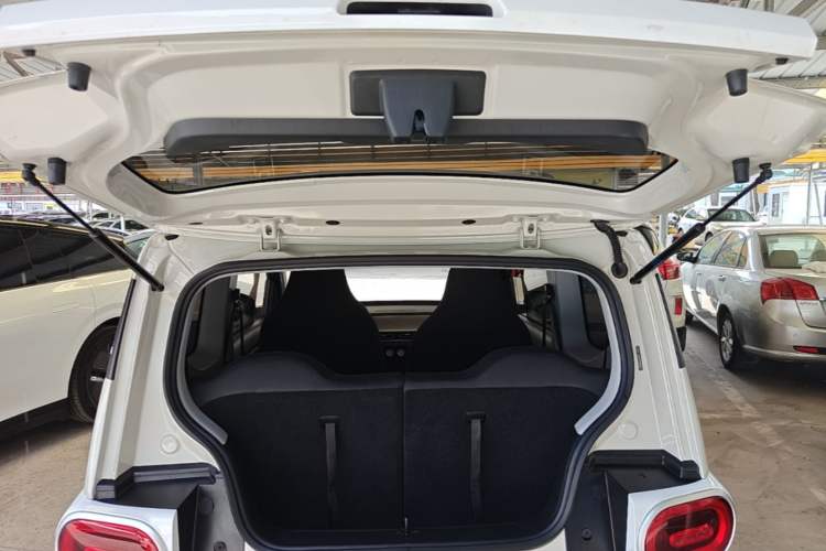 Used Wuling Hongguang MINIEV 2024 3rd Generation 215km Youth Edition Trunk