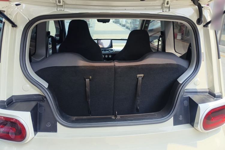 Used Wuling Hongguang MINIEV 2024 3rd Generation 215km Youth Edition Trunk
