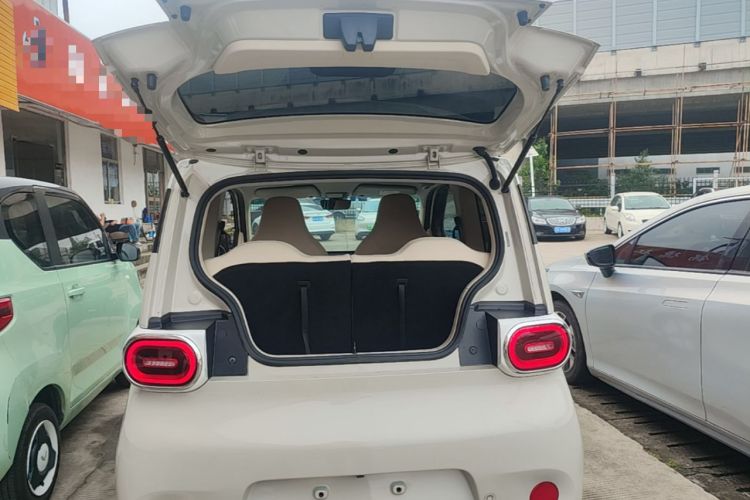 Used Wuling Hongguang MINIEV 2024 3rd Generation 215km Advanced Version Trunk