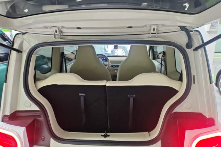 Used Wuling Hongguang MINIEV 2024 3rd Generation 215km Youth Edition Trunk
