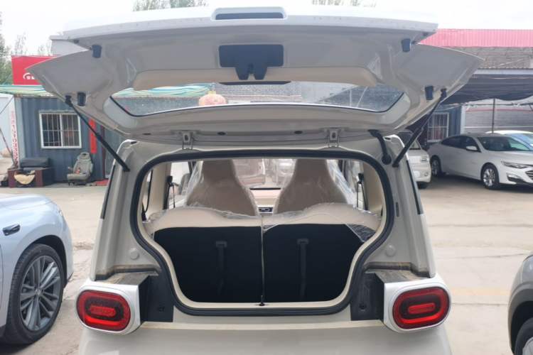 Used Wuling Hongguang MINIEV 2024 3rd Generation 215km Youth Edition Trunk