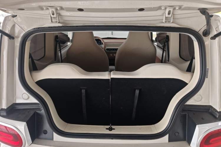 Used Wuling Hongguang MINIEV 2024 3rd Generation 215km Youth Edition Trunk