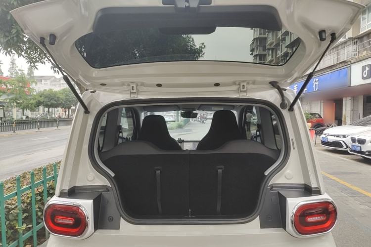 Used Wuling Hongguang MINIEV 2024 3rd Generation 215km Advanced Version Trunk