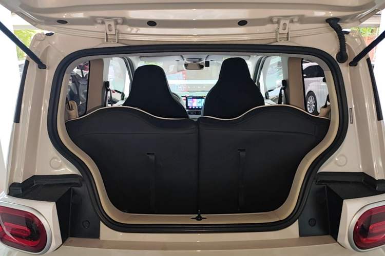 Used Wuling Hongguang MINIEV 2024 3rd Generation 215km Youth Edition Trunk