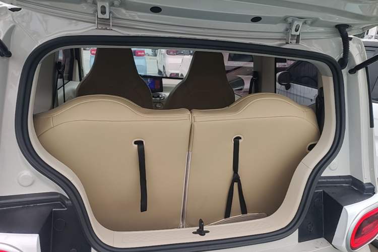 Used Wuling Hongguang MINIEV 2024 3rd Generation 215km Youth Edition Trunk