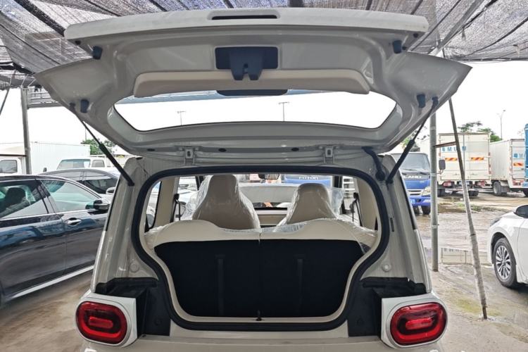 Used Wuling Hongguang MINIEV 2024 3rd Generation 215km Youth Edition Trunk