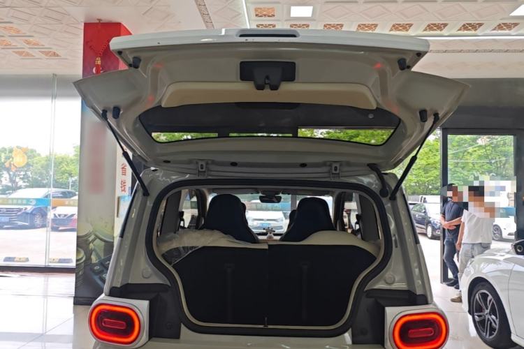 Used Wuling Hongguang MINIEV 2024 3rd Generation 215km Youth Edition Trunk