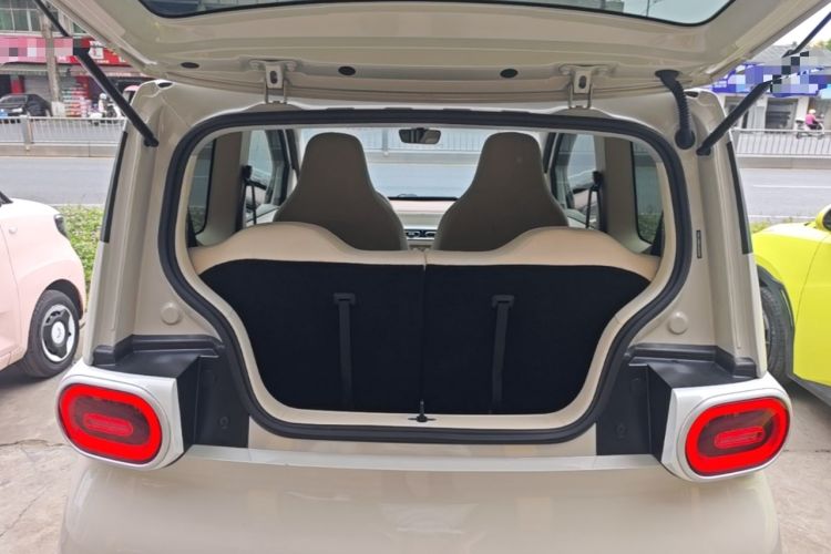 Used Wuling Hongguang MINIEV 2024 3rd Generation 215km Youth Edition Trunk
