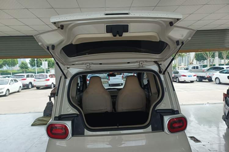 Used Wuling Hongguang MINIEV 2024 3rd Generation 215km Youth Edition Trunk