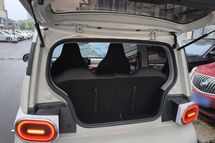 Used Wuling Hongguang MINIEV 2024 3rd Generation 215km Advanced Version Trunk