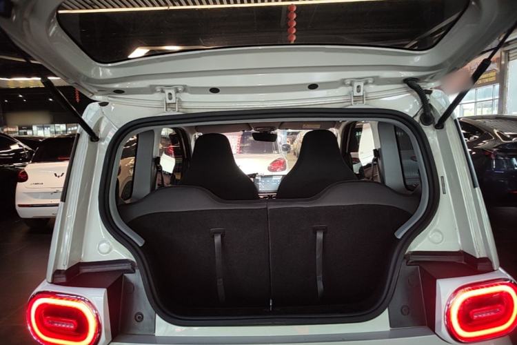 Used Wuling Hongguang MINIEV 2024 3rd Generation 215km Advanced Version Trunk