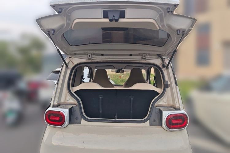 Used Wuling Hongguang MINIEV 2024 3rd Generation 215km Youth Edition Trunk
